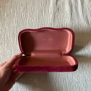 Gucci Black Cat Eye Sunglasses with Red Velvet Case Gucci | Accessories | Gucci Black Cat Eye Sunglasses With  main image 2
